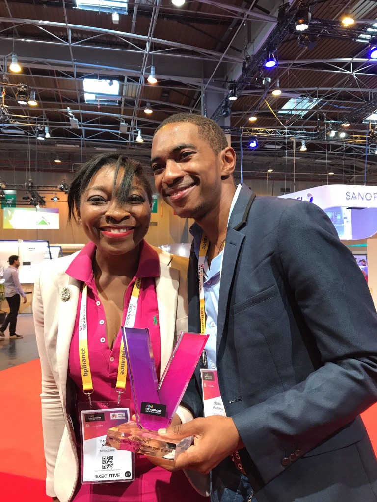 Patricia Monthe & Cédric Atangana au salon Viva Technology à Paris. ©. Twitter